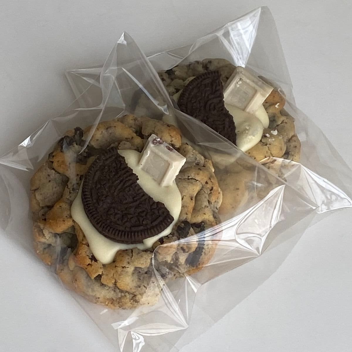 Galletas chocochips con Oreo y crema